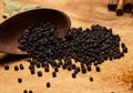 Cukup dengan Sejumput Lada Hitam, Ampuh Jadi Obat Alami Basmi Uban, Begini Caranya