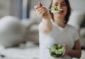 Bingung Apa Saja Makanan yang Boleh Dikonsumsi Selama Kehamilan? Inilah 3 Makanan Utama yang Wajib Moms Makan