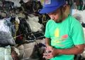 Beli Jas Bekas di Pasar Loak, Seorang Pria Temukan Uang Rp71 Juta di Kantong Jas, Ini yang Dilakukannya dengan Uang Tersebut