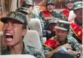 Lihat Tampang Tentara China dalam Bus Ini, Diduga Akan Dikirim ke Perbatasan India, Remaja-remaja Ini Nangis Sesenggukan