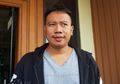 Vicky Prasetyo Blak-blakan Mengaku Masih Punya Istri Saat Tunangan dengan Zaskia Gotik, Ramzi Langsung Mencibir: Lagian Lo Konyol!