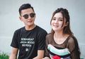 Aib Makin Terbongkar Pasca Menikah Dengan Dory Harsa, Pedangdut Senior Ini Turut Kuliti Tabiat Asli Nella Kharisma: Ngomong Dong!