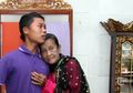 Sempat Gemparkan Indonesia, Pernikahan Selamet Pemuda 16 Tahun dan Nenek Rohaya 71 Tahun Ini Muncul di Situs Berita Vietnam, Apa yang Diberitakan?