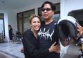 Nikita Mirzani Buka-bukaan Bongkar Reaksi Gofar Hilman saat Melihat Dirinya Telanjang: Lihat Tubuh Nyai Beda Dong!