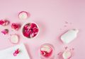 Biasa Digunakan Menjadi Salah Satu Skincare, Ini Manfaat Air Mawar untuk Kecantikan Kulit Moms