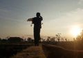 Tragis, Seorang Pria Tiba-tiba Tewas saat Joging karena Terkena Gulungan Benang Layangan, Begini Kronologi Selengkapnya