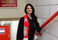 Lana Del Rey Nyanyi 'You'll Never Walk Alone' untuk Soundtrack Dokumenter Liverpool