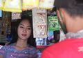Viral Cewek Penjaga Warung Kopi yang Dibilang Mirip Anya Geraldine, Begini Kisahnya