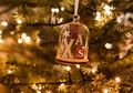 Memasang Lampu Natal Ternyata Butuh Trik Khusus Agar Tidak Kusut, Simak di Sini!