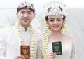 Baru Seminggu Menikah, Jenita Janet Sudah Bagikan Potret Test Pack Miliknya : Doain Ya Teman-teman, Udah Gak Sabar Banget