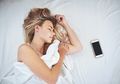 Tidur Tanpa Bantal Bisa Pengaruhi Kesehatan Tubuh, Ini 4 Efek Positifnya