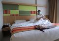 Rumah Sakit Darurat Mulai Penuh, Satgas Minta Pasien OTG Isolasi Mandiri di Hotel