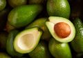 Tak Heran Ampuh Banget! Ini 6 Khasiat Alpukat Sebagai Obat Alami Cegah Kanker Sampai Turunkan Berat Badan