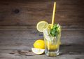 Rutin Minum Air Lemon Selama Seminggu Setiap Pagi, Perempuan Ini Terkejut dengan Perubahan Tubuhnya