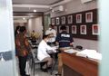 MYD Lakukan Ini Saat Digeruduk Wartawan, Gisel Justru Santai
