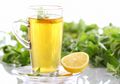 10 Manfaat Minum Air Lemon Hangat di Pagi Hari Saat Perut Kosong