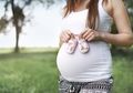Jangan Buru-buru Percaya, Ini 4 Mitos Ciri-ciri Hamil Anak Perempuan Semester 3 yang Sering Didengar Moms