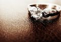 Tafsir Mimpi Diberi Cincin Perak, Benarkah ini Malah Pertanda Baik?