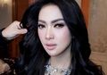 Sempat Hits,Toko Kue Syahrini Dikabarkan Bangkrut, Lihat Penampakan Bangunannya yang Dipenuhi Rumput Ilalang