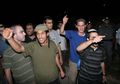 Rumahnya Terbakar saat Dilempari Bom Bensin oleh Pemukim Israel, Warga Palestina Malah Ditembaki Tentara Zionis setelah Berusaha Memadamkan Api