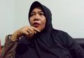 Panen Sayuran di Kebun, Begini Tingkah Anak Buah Ningsih Tinampi Saat Bosnya Pergi ke Turki, Langsung Jajakan Barang ke Pasar