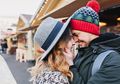 Aduh 3 Zodiak Ini Ternyata Mudah Jatuh Cinta, Intip Alasannya!