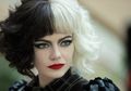 Emma Stone Tampil Perdana Sebagai Villain dalam Trailer 'Cruella'