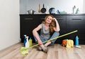Ibu-Ibu Wajib Tahu, Ternyata Noda Membandel pada Kloset Hingga Kaca Bisa Hilang Dalam Sekejap Hanya dengan Bahan Ini