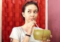 Minum Air Kelapa Untuk Buka Puasa, Ini 8 Manfaat yang Bakal Didapat