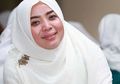 Pakai Jeans Robek-robek, Penampilan Muzdalifah Saat Berkujung ke Rumah Raffi Ahmad Auto Bikin Salah Fokus, Warganet: Mbak Mus Celananya...