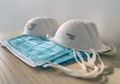 Pantas Masih Terinfeksi Walau Sudah Prokes, Hindari 8 Kebiasaan Buruk Ini Saat Memakai Masker!