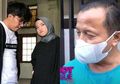 Ngotot Bantah Kebenaran Kabar Perselingkuhan sang Anak, Kebohongan Haji Komar Justru Dibongkar Para Tetangga, Kebiasaan Ayus Datangi Rumah Nissa Sabyan Malam Hari Terungkap