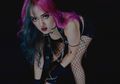 SHVRON Si Cewek Emo Rilis EP Pertamanya, Berisi 5 Lagu Buat Headbang!