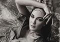 Masih Single di Usai yang Hampir Kepala 4, Tak Sedikit Orang yang Berharap Luna Maya Bisa Segera Menikah, Mantan Ariel NOAH ini Pun Blak-blakan Ungkap Rela Menikah di KUA, Namun dengan Syarat Tak Main-main ini: Nggak Perlu Pesta Gimana, Cuma Ada Kelu