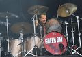 5 Musisi Rock yang Awalnya Cuma 'Magang', Lalu Diangkat jadi Personel Tetap