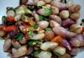 Resep Sambal Bawang Merah Utuh yang Viral di TikTok, Ini Cara Masaknya