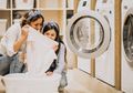 Jarang Diketahui, Ternyata Cuci Baju Pakai Air Panas Bisa Cegah Anak Kremian, Simak Langkah-langkahnya!