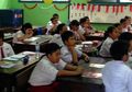 Menteri Nadiem Ingin Siswa Hadir di Kelas Mulai Juli 2021, Berapa Jarak Antar Siswa yang Aman?