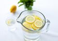 Gejala Flu Langsung Hilang Karena Kebiasaan Minum Air Lemon Setiap Hari