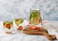 Apa Bedanya Infused Water Buah-Buahan dan Air Putih Biasa Dari Sisi Manfaat? Ada 3 Perbedaan