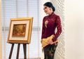 Syahrini Ikut Rayakan Hari Kartini, Tasnya Bikin Salah Fokus