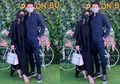 Romantisnya Kelewatan, Perlakuan Reino Barack ke Syahrini Usai Injakkan Kaki ke Indonesia Bikin Netizen Baper Tak Karuan: Tetep Harus Ada yang Bertaut