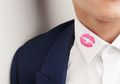 Jangan Menyesal Kalau Terlambat Tahu, Ini 7 'Kode Selingkuh' Pasangan yang Bisa Diketahui Dari Handphonenya