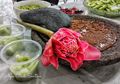 Mengenang Ita Martadinata dalam Sajian Rujak Pare Sambal Kecombrang