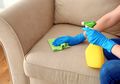 Nyesal Baru Tahu, Ternyata Noda Minuman di Sofa Bisa Hilang Dalam Sekejap dengan Bantuan Sabun Cuci Piring!