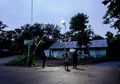 Sekian Lama Tak Terjangkau Listrik, 16 Desa di NTT Kini Terang dengan Pencahayaan LED Bertenaga Surya dari Signify Foundation