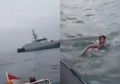 Pengakuannya Bikin Personel TNI Kaget, Viral Bocah Laki-laki Terombang-ambing Sendirian di Tengah Laut, Nasibnya Mujur Diselamatkan KRI Sembilang-850