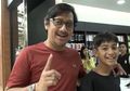 Jadi Omongan Orang, Andre Taulany Kena Tegur Anaknya Gegara Video Elus Punggung Ayu Ting Ting, Kenzy: Emang Benar Pah?