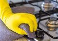 Sudah Jadi Rahasia Para Mertua, Ternyata Kerak di Kompor Gas Bisa Lenyap hanya dengan Modal Dua Bahan Ini!
