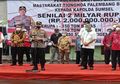 ‘Saya Takut Ini Hoaks Lagi’ Efek Sumbangan 2 T Akidi Tio yang Hanya Wacana, Kapolda Sumsel Kini Terima Bantuan Barang dari Paguyuban Tionghoa Senilai 2M